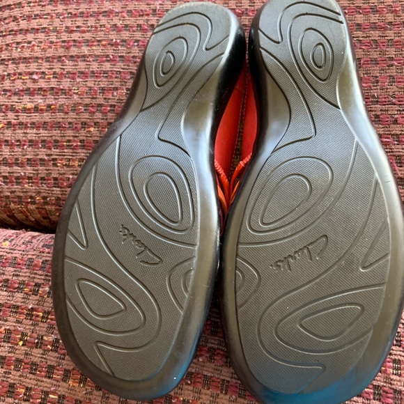 Clarke’s Slip ons 7.5M - Picture 4 of 12